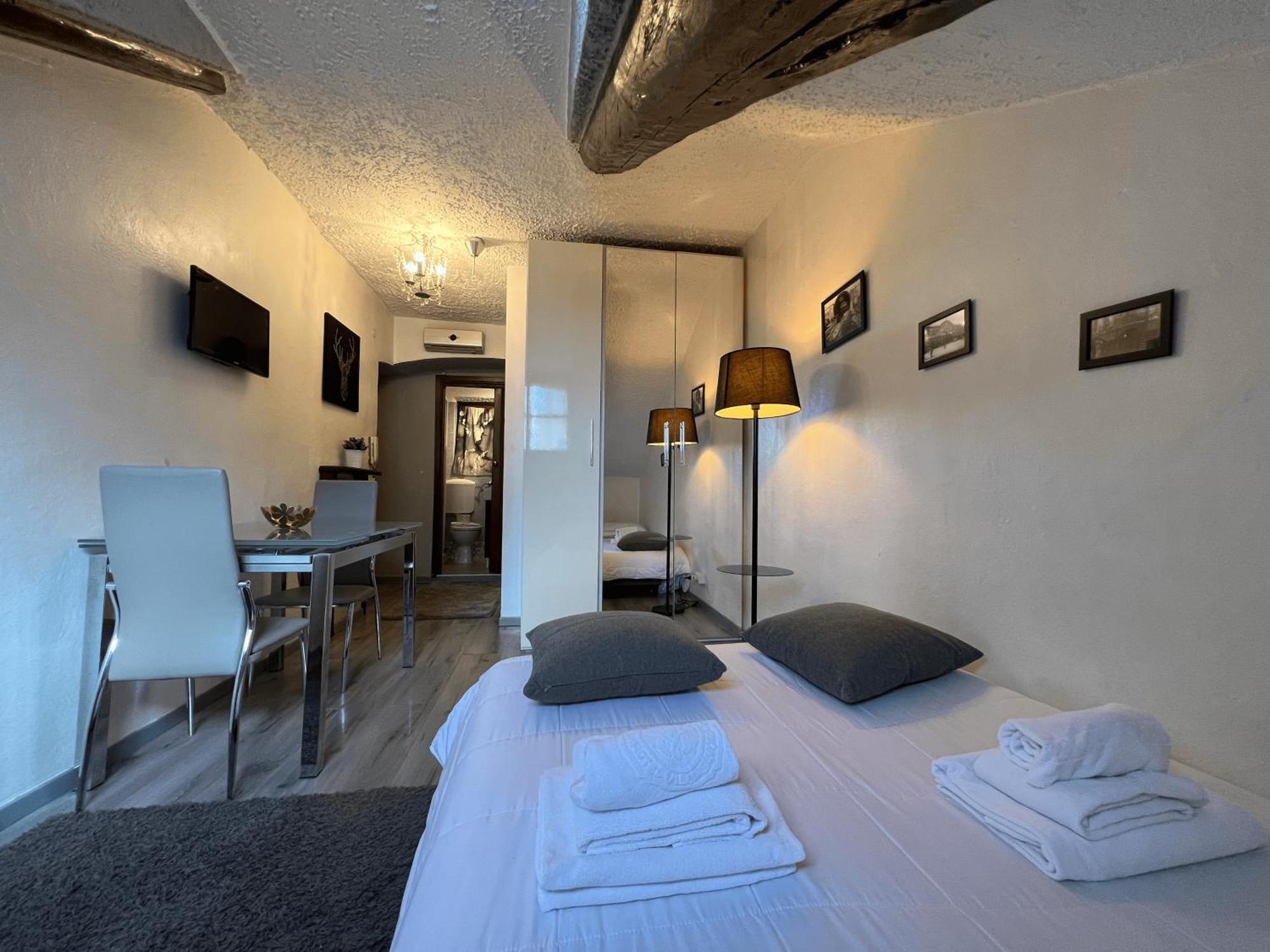 Porta Nuova Attic Room Torino Kültér fotó